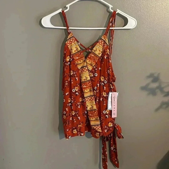 Crave Fame Women’s ' Floral-Print Tank Top - Picture 3 of 7